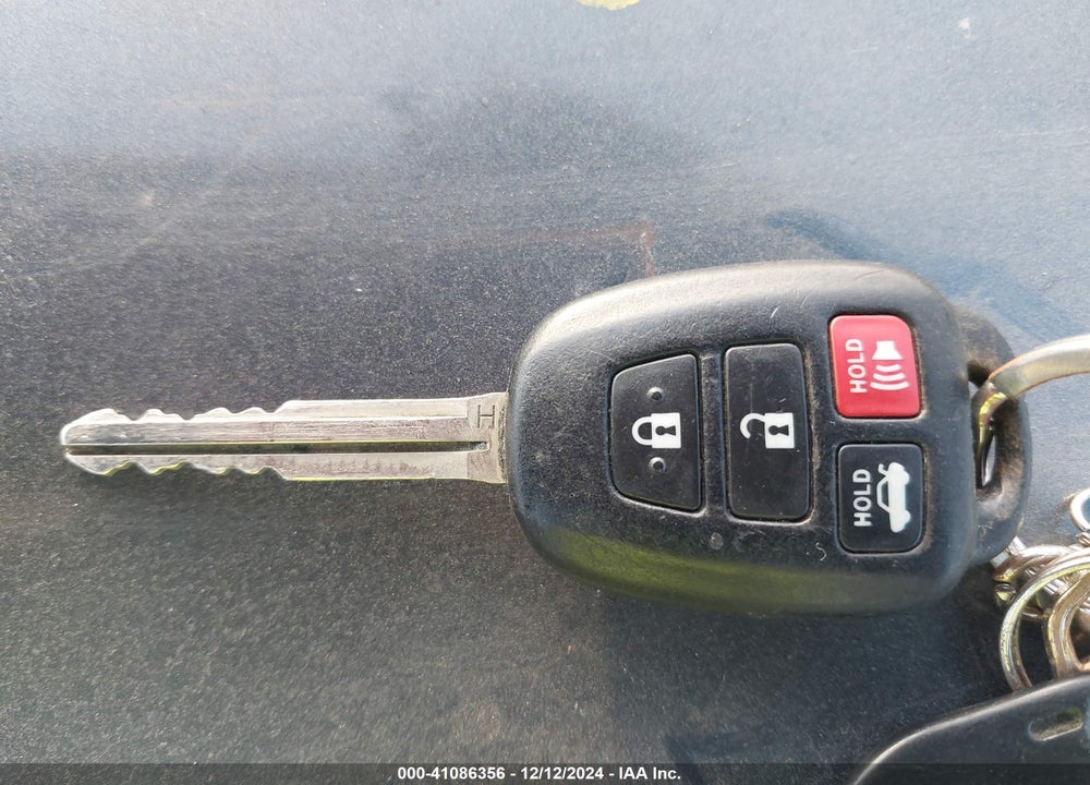 2016 TOYOTA COROLLA VIN: 5YFBURHE5GP410892