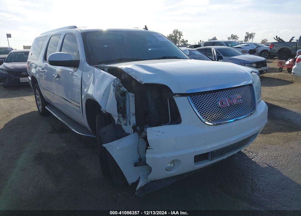 2009 GMC YUKON XL 1500 DENALI VIN: 1GKFK06299R233949