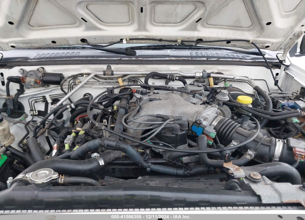 2000 NISSAN FRONTIER SE-V6/XE-V6 VIN: 1N6ED27T1YC351822