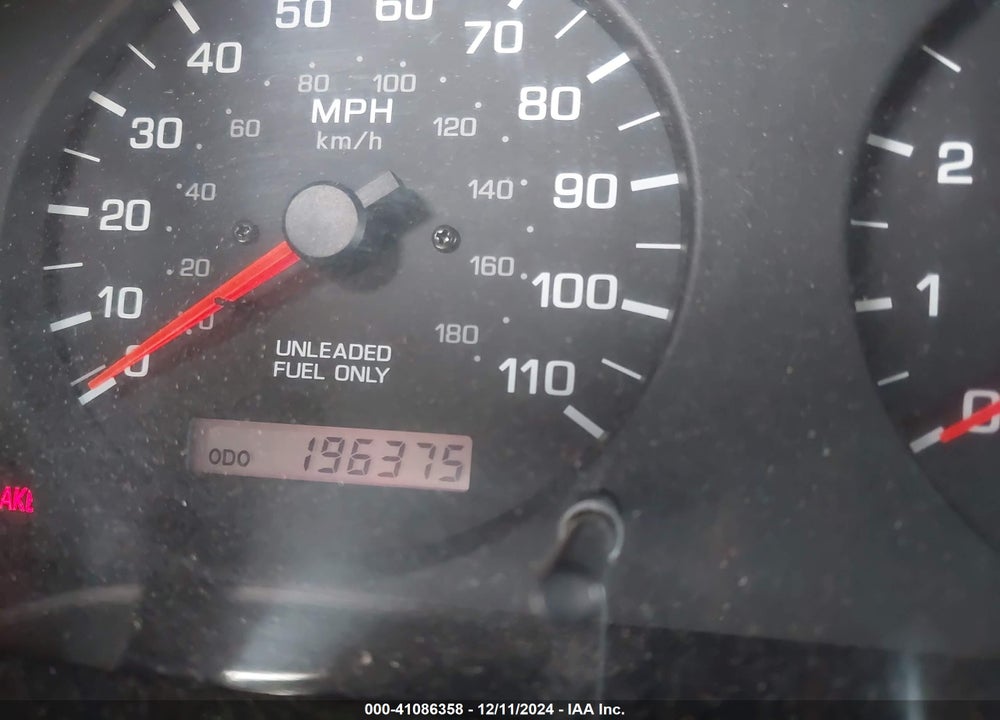 2000 NISSAN FRONTIER SE-V6/XE-V6 VIN: 1N6ED27T1YC351822