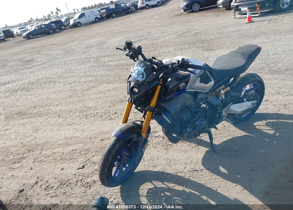 2023 YAMAHA MT09 DC VIN: JYARN72Y9PA000633
