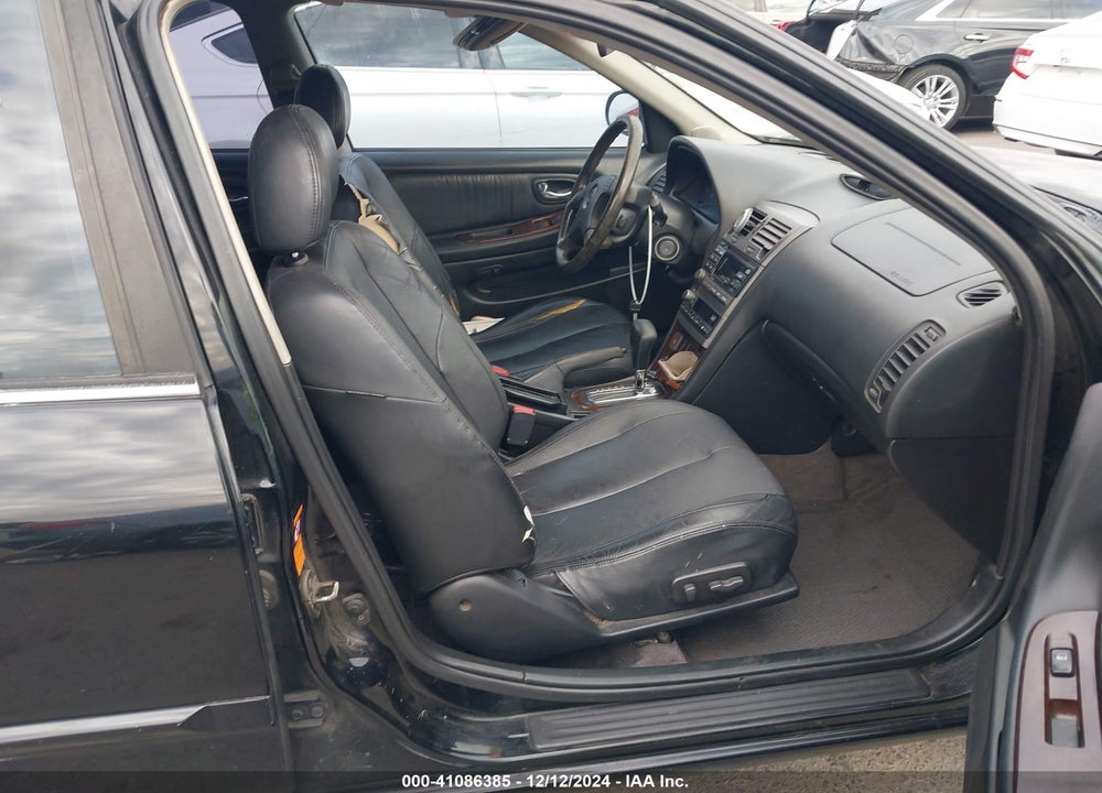 2000 NISSAN MAXIMA GLE/GXE/SE VIN: JN1CA31A1YT224409