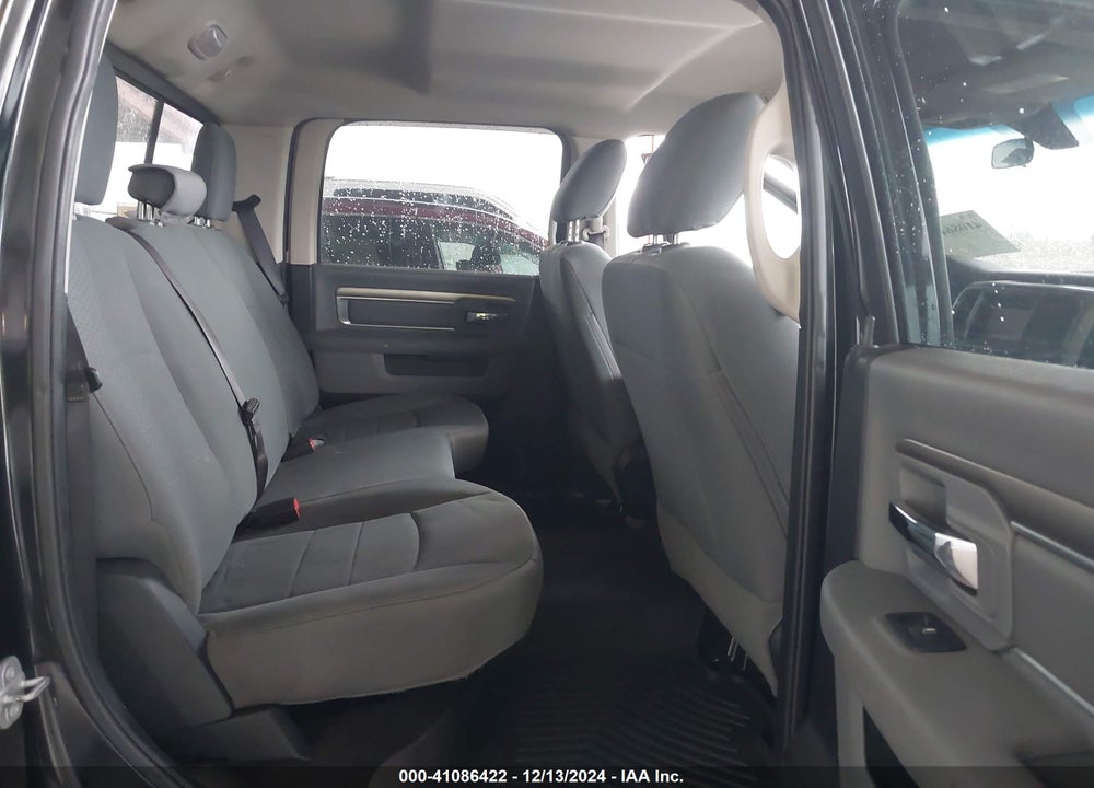 2017 RAM 1500 SLT 4X2 6'4 BOX VIN: 1C6RR6TT7HS775330