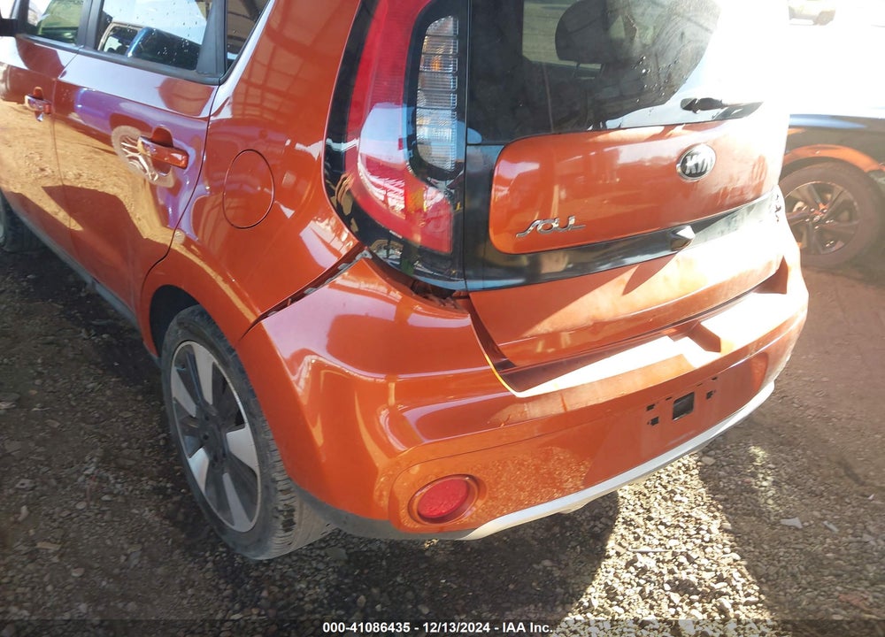 2018 KIA SOUL VIN: KNDJP3A58J7587665