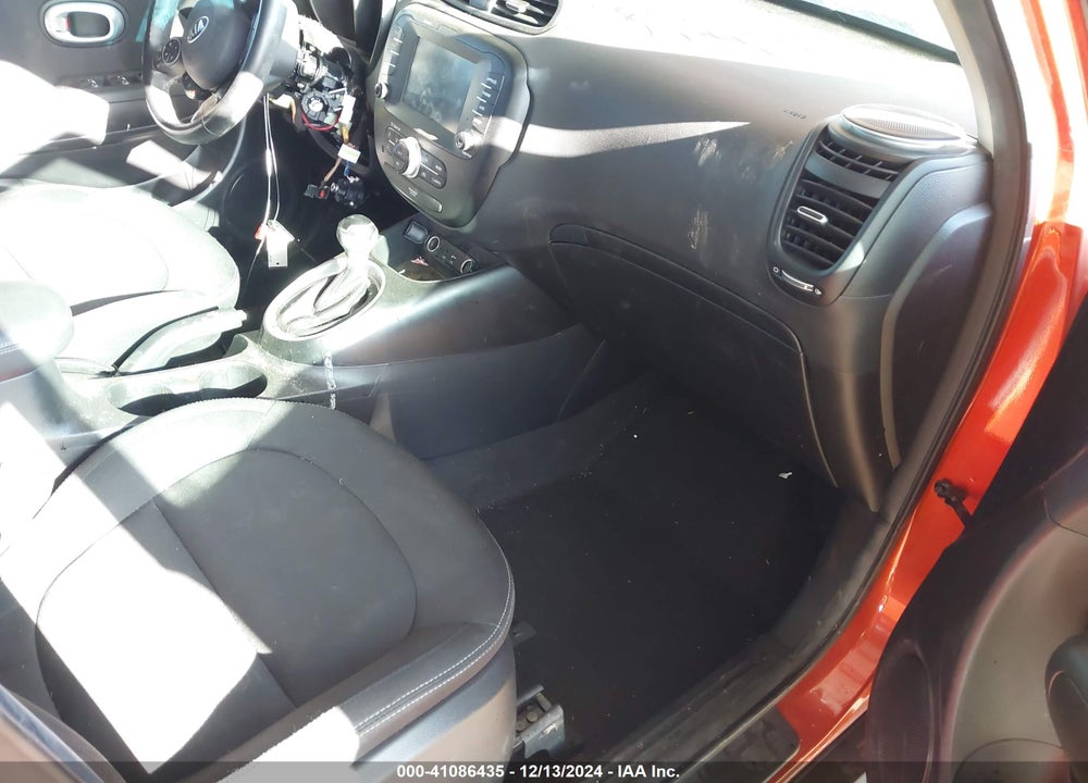 2018 KIA SOUL VIN: KNDJP3A58J7587665