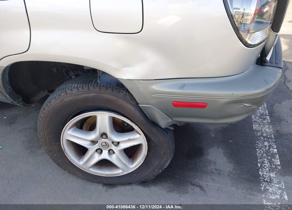 2001 LEXUS RX 300 VIN: JTJGF10U510117772