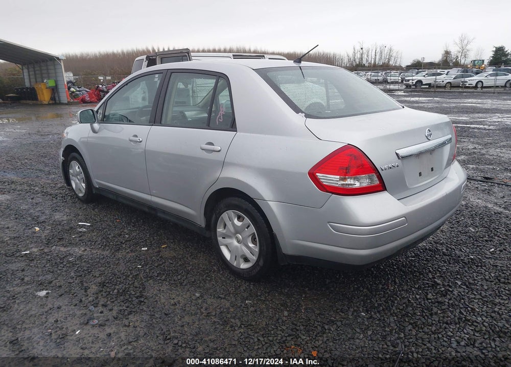 2011 NISSAN VERSA VIN: 3N1BC1AP0BL424675