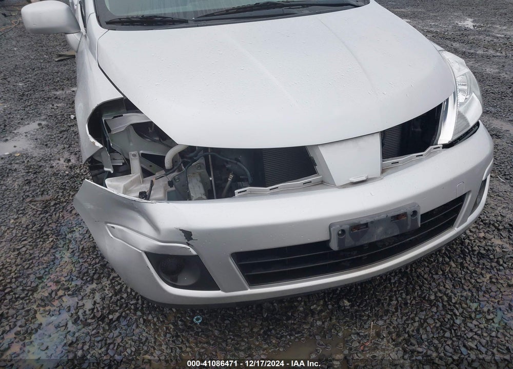 2011 NISSAN VERSA VIN: 3N1BC1AP0BL424675