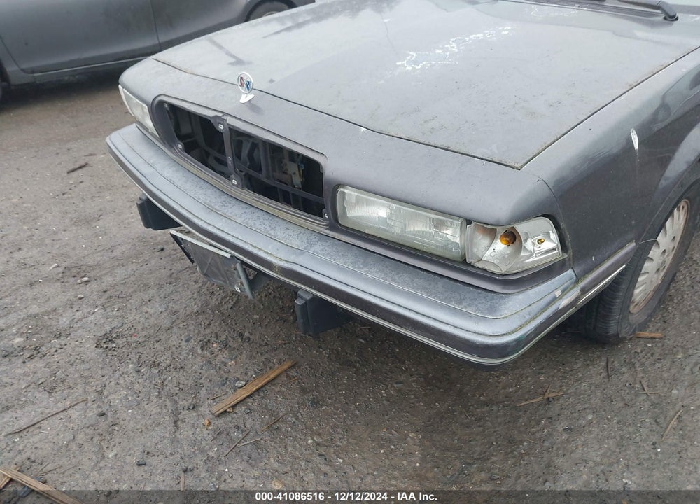 1995 BUICK CENTURY SPECIAL VIN: 1G4AG55M2S6400601