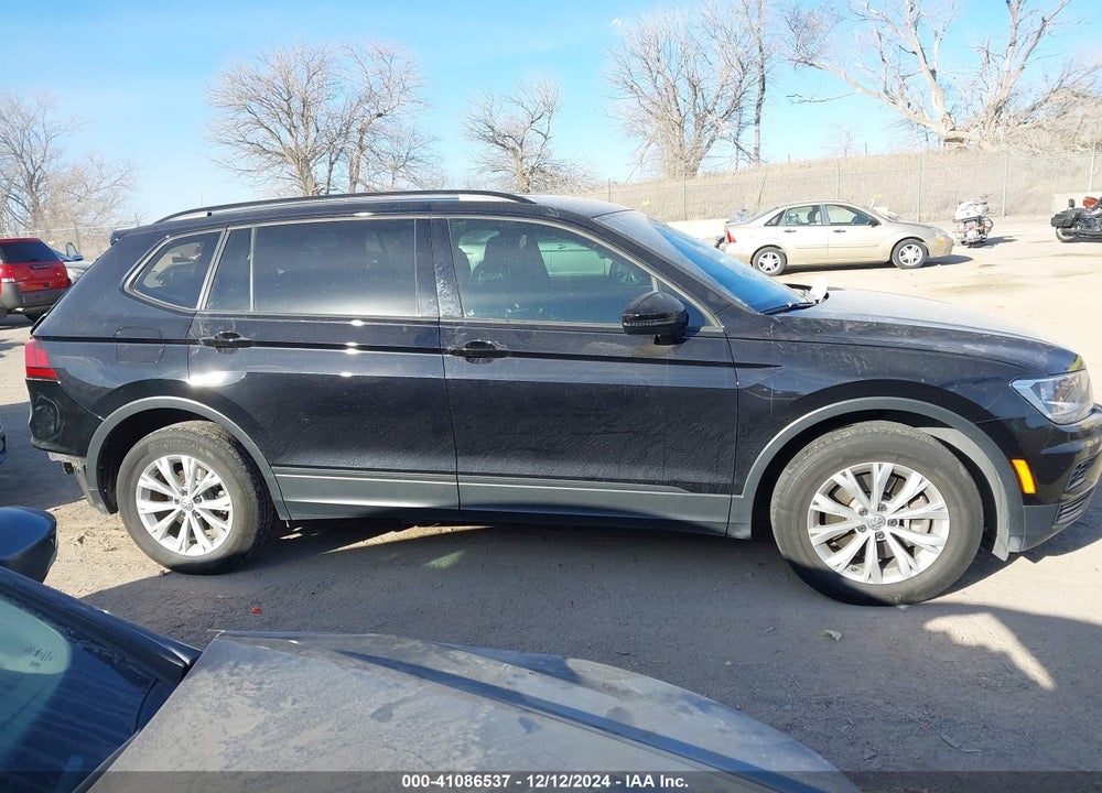 2018 VOLKSWAGEN TIGUAN 2.0T S VIN: 3VV0B7AX3JM066475