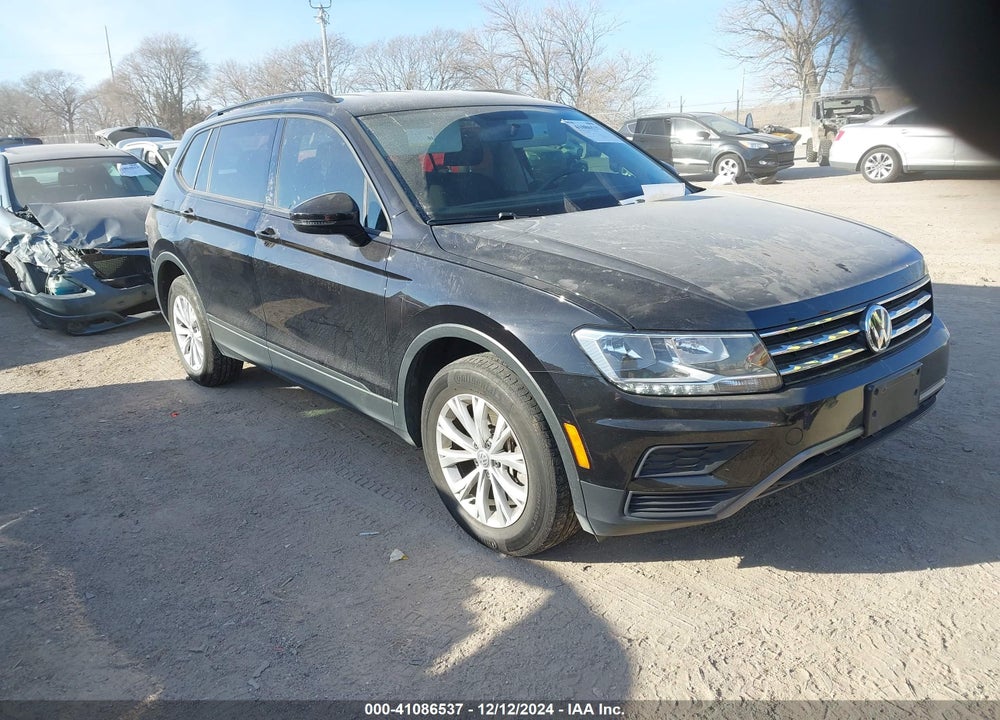2018 VOLKSWAGEN TIGUAN 2.0T S VIN: 3VV0B7AX3JM066475