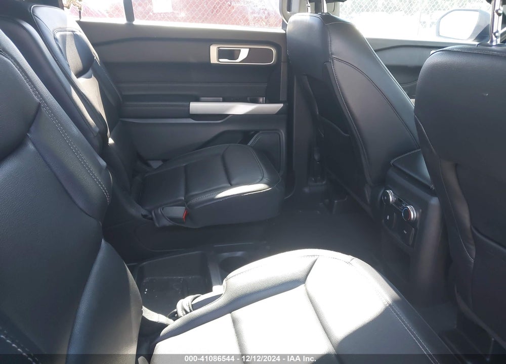 2021 FORD EXPLORER XLT VIN: 1FMSK7DH2MGA45218
