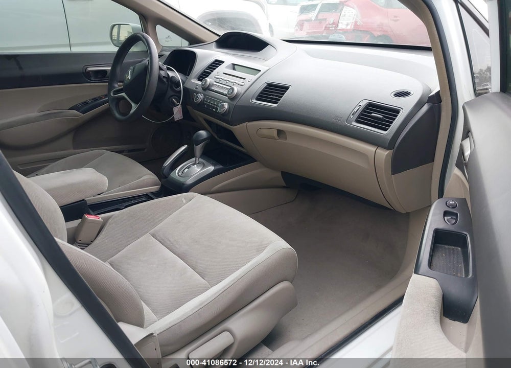 2010 HONDA CIVIC LX VIN: 19XFA1F55AE066956