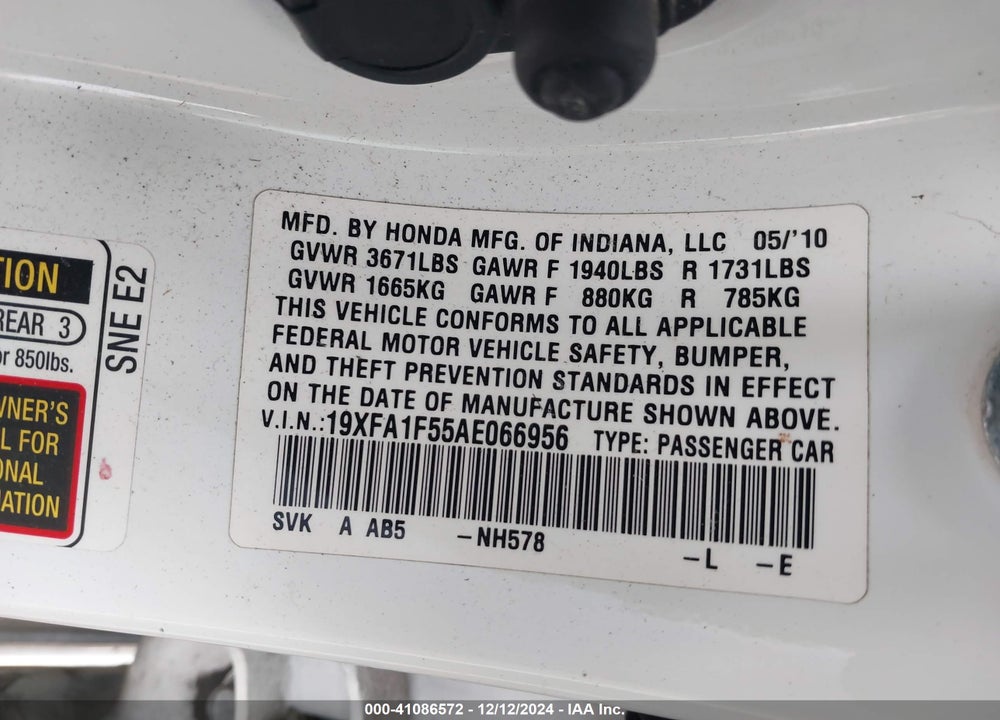 2010 HONDA CIVIC LX VIN: 19XFA1F55AE066956
