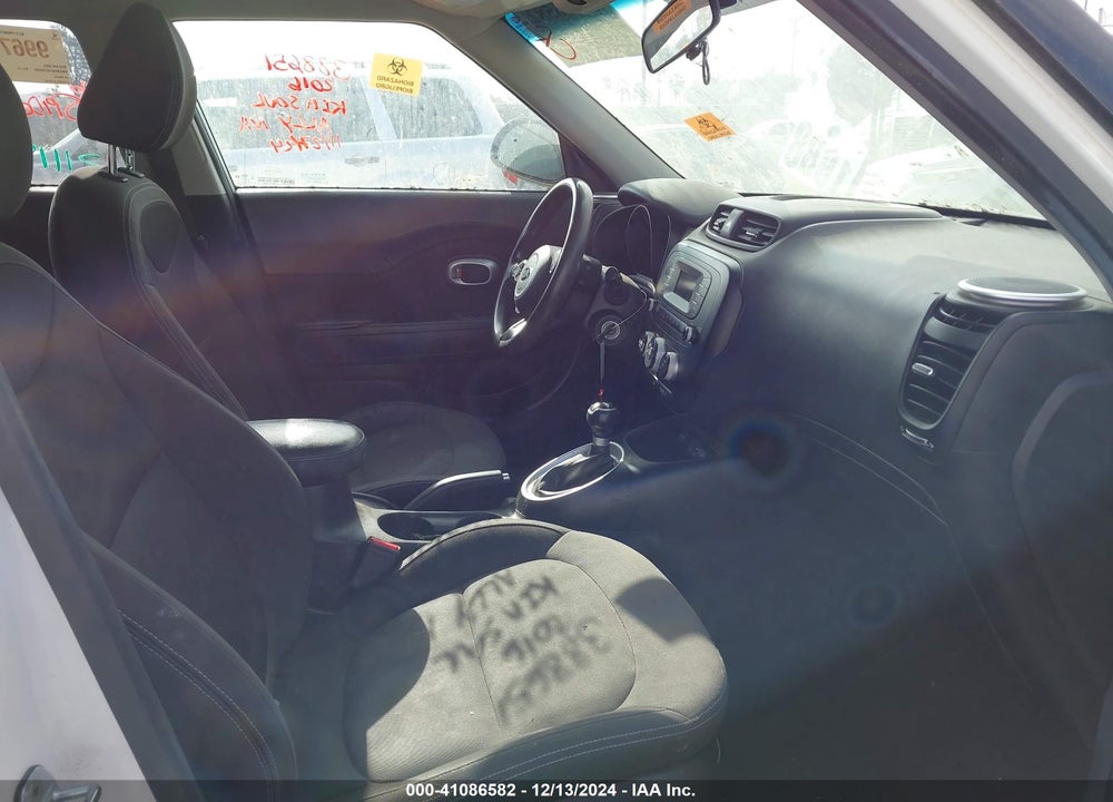 2016 KIA SOUL VIN: KNDJN2A21G7388651