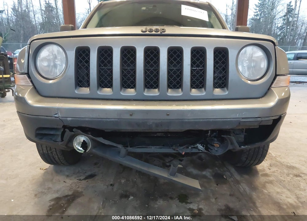 2013 JEEP PATRIOT SPORT VIN: 1C4NJRBB8DD168344
