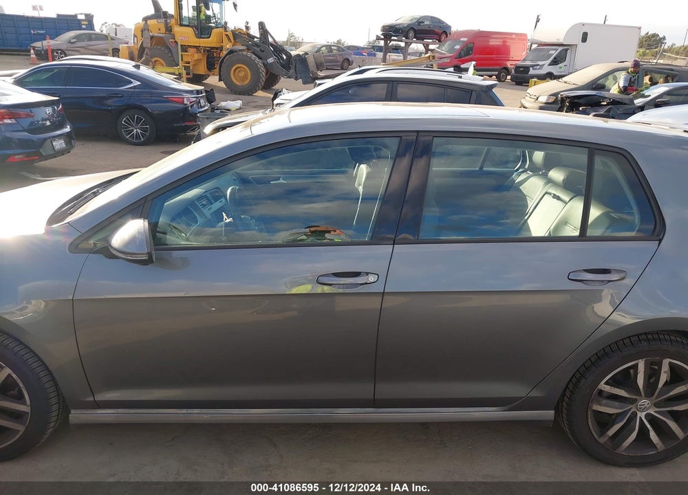 2015 VOLKSWAGEN GOLF TSI SE 4-DOOR VIN: 3VW217AU7FM004808