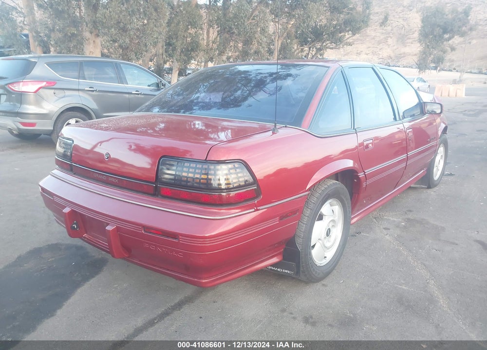 1996 PONTIAC GRAND PRIX SE VIN: 1G2WJ52M3TF221800