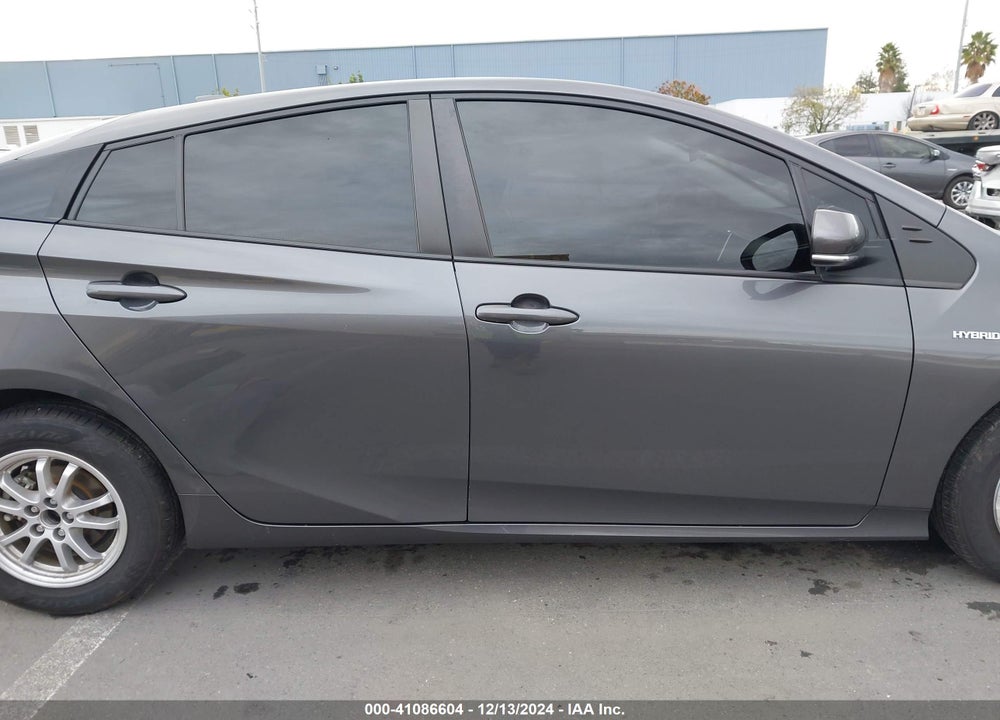 2022 TOYOTA PRIUS LE VIN: JTDKAMFU6N3154757