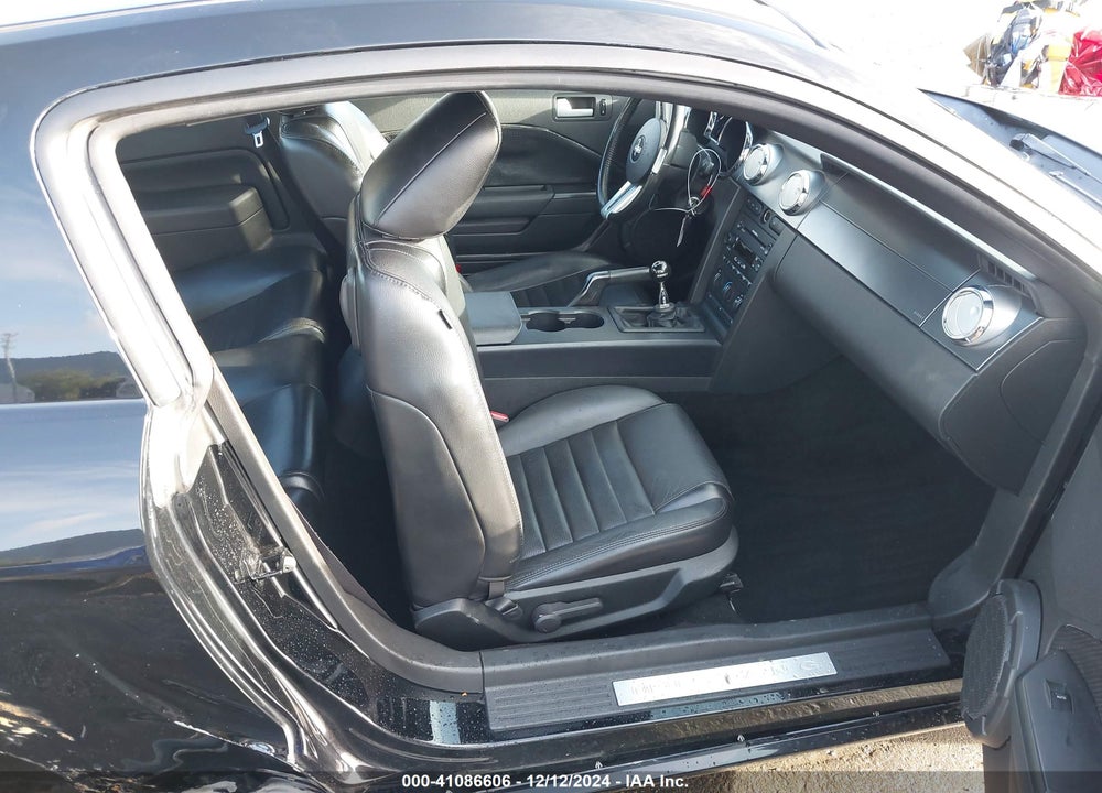2006 FORD MUSTANG GT VIN: 1ZVHT82H165259410