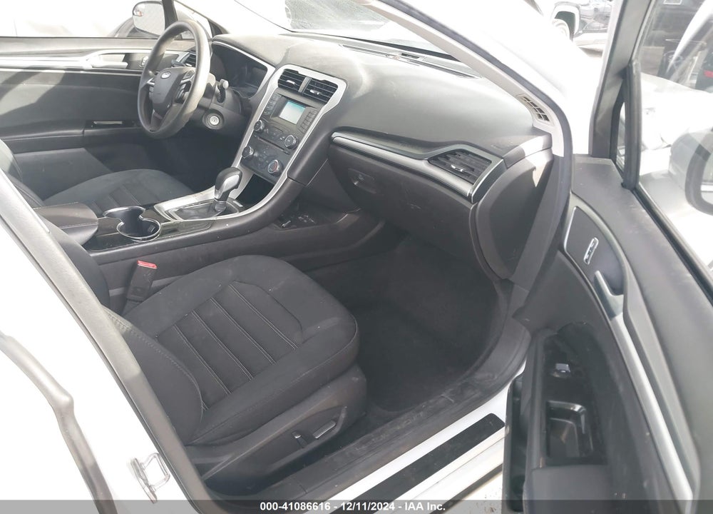 2015 FORD FUSION SE VIN: 3FA6P0H73FR306843