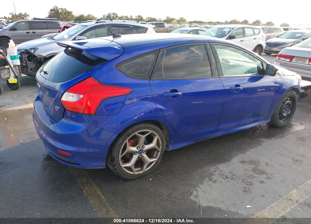 2014 FORD FOCUS ST VIN: 1FADP3L92EL310994