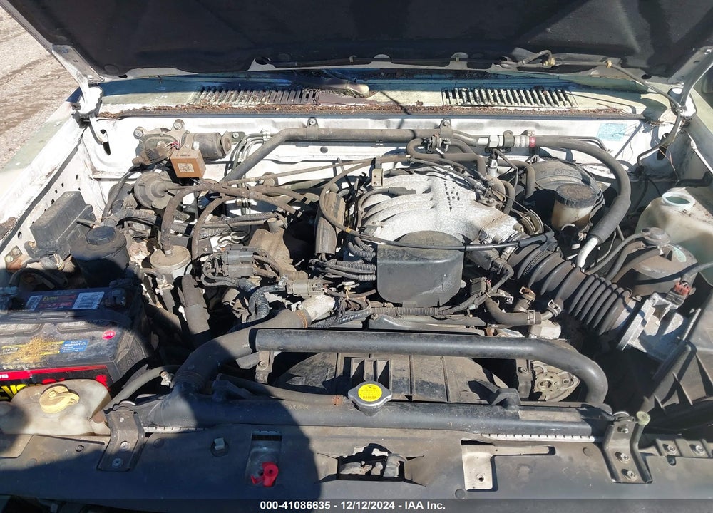 1995 NISSAN TRUCK KING CAB SE/KING CAB XE VIN: 1N6HD16S6SC311498