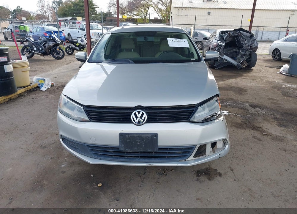 2012 VOLKSWAGEN JETTA 2.0L TDI VIN: 3VWLL7AJ2CM317037