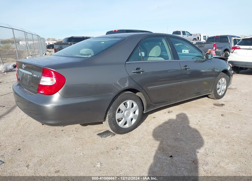 2004 TOYOTA CAMRY LE VIN: 4T1BE32K94U850164