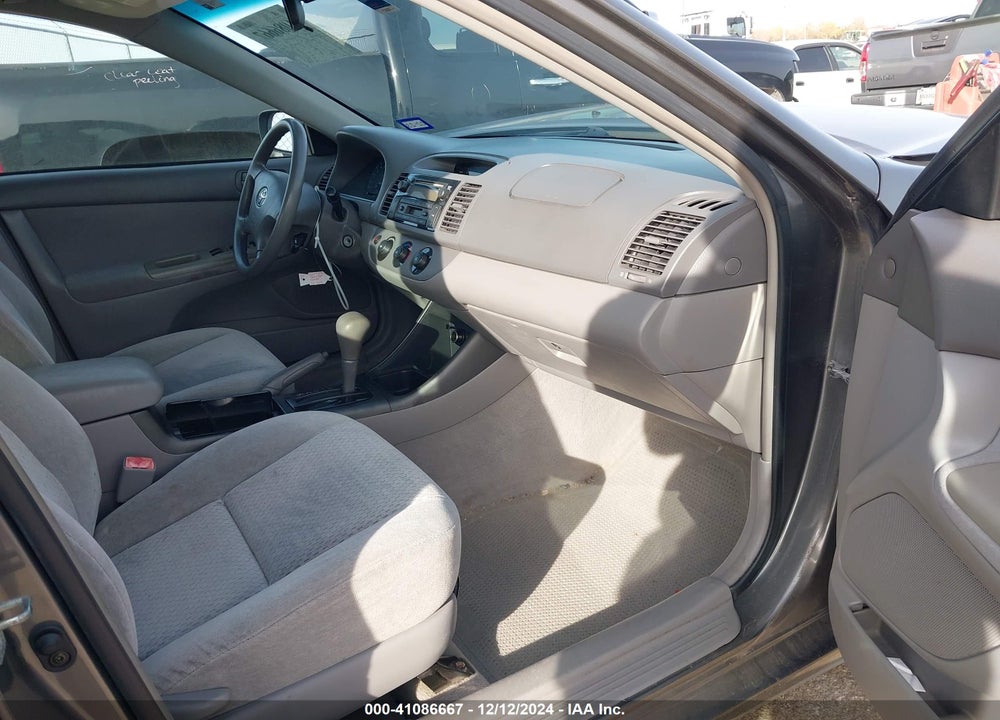 2004 TOYOTA CAMRY LE VIN: 4T1BE32K94U850164