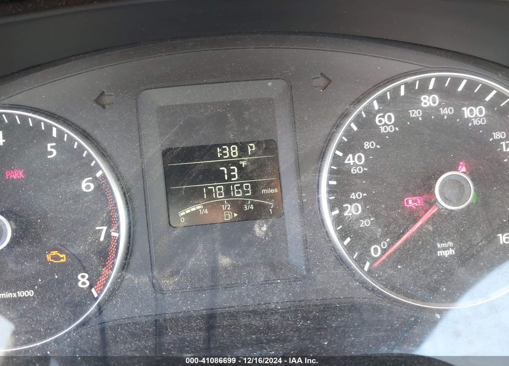 2012 VOLKSWAGEN JETTA 2.5L SE VIN: 3VWDP7AJ6CM452157