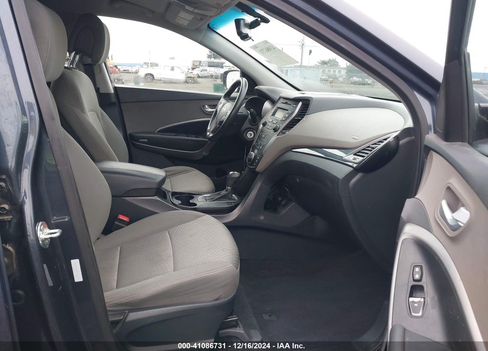 2014 HYUNDAI SANTA FE SPORT 2.4L VIN: 5XYZTDLB9EG145610