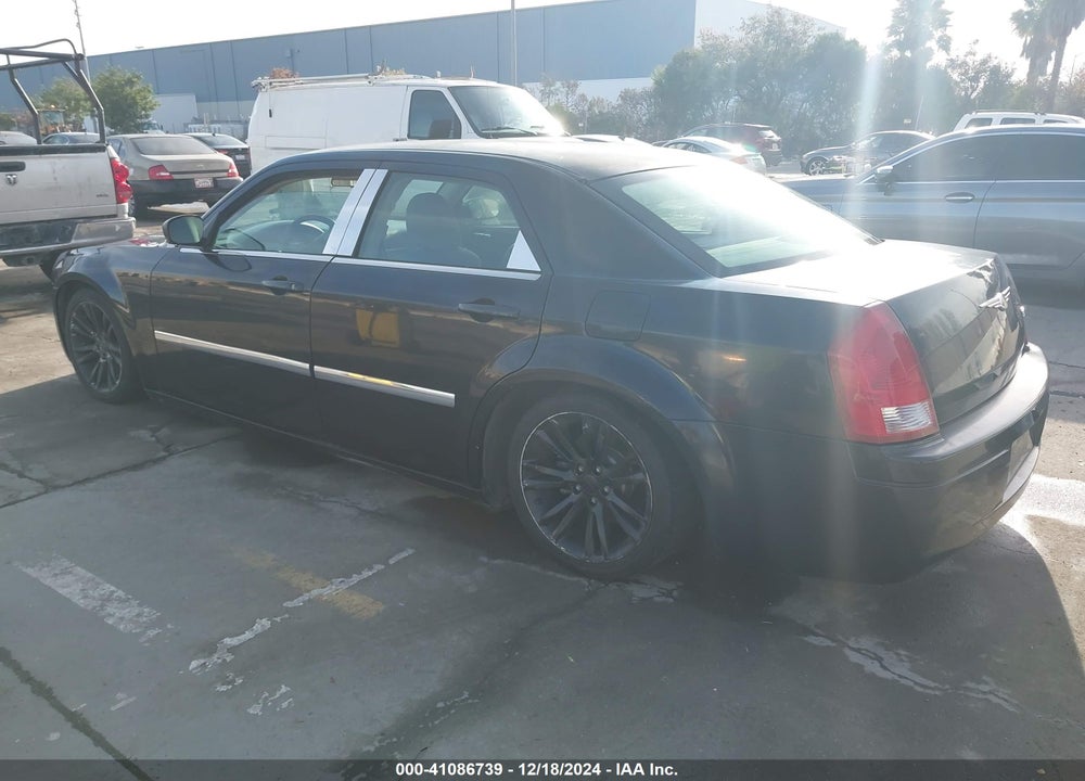2005 CHRYSLER 300 VIN: 2C3JA43R35H690935
