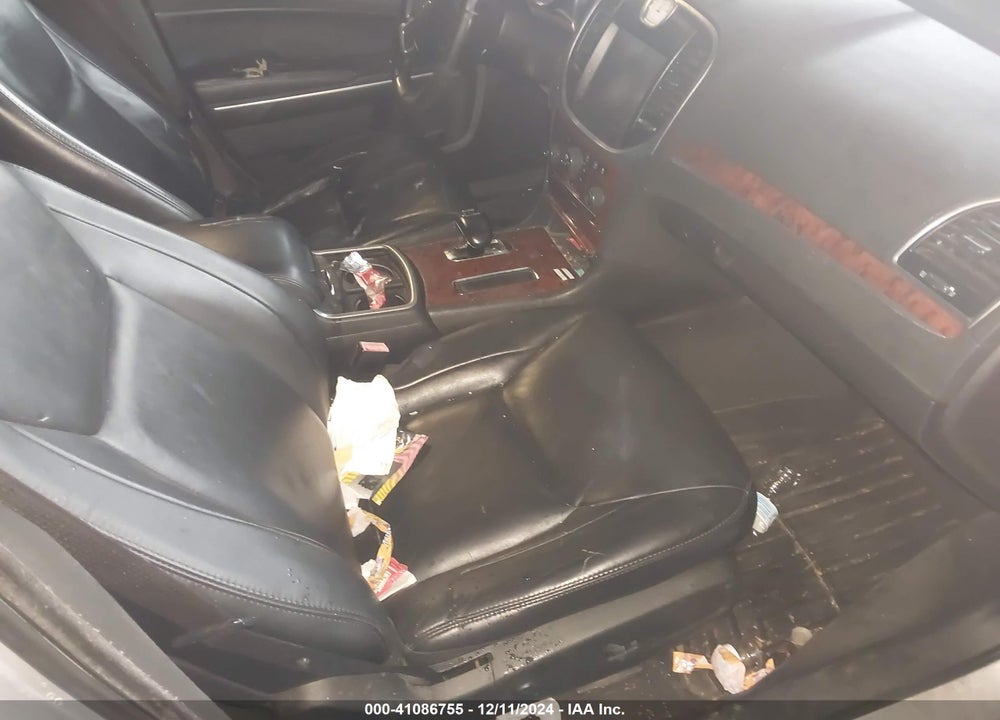 2012 CHRYSLER 300 LIMITED VIN: 2C3CCACG1CH277442