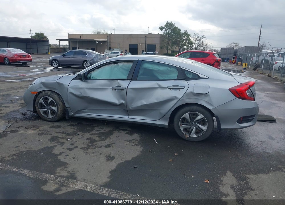2019 HONDA CIVIC LX VIN: 19XFC2F66KE022037