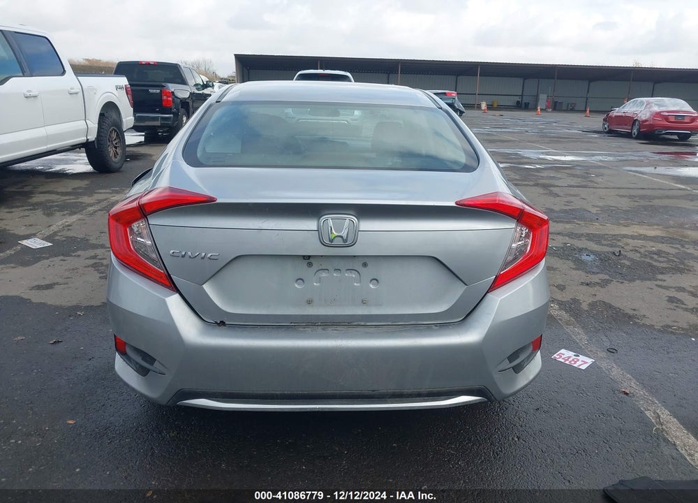 2019 HONDA CIVIC LX VIN: 19XFC2F66KE022037