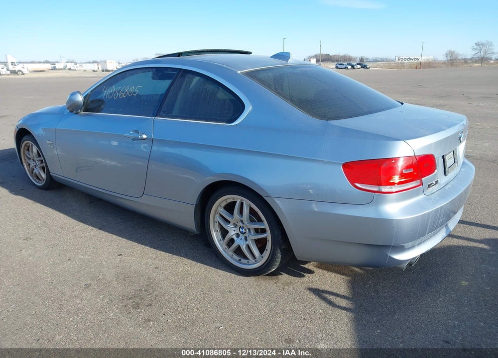 2010 BMW 328I VIN: WBAWC3C58AP471233