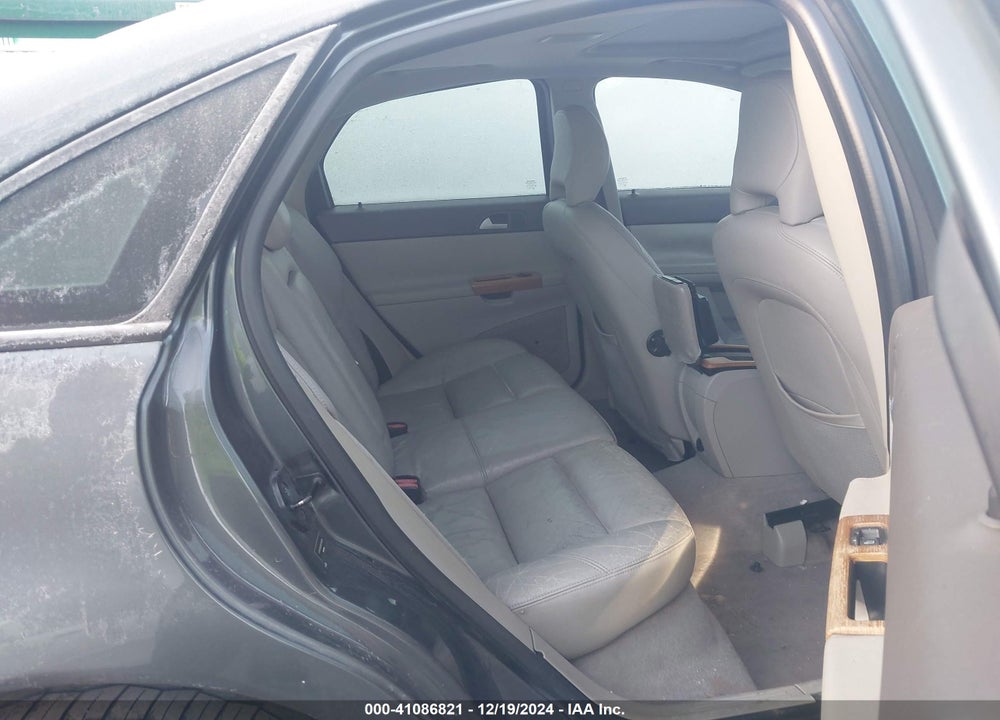 2008 VOLVO S40 VIN: YV1MS382882381206