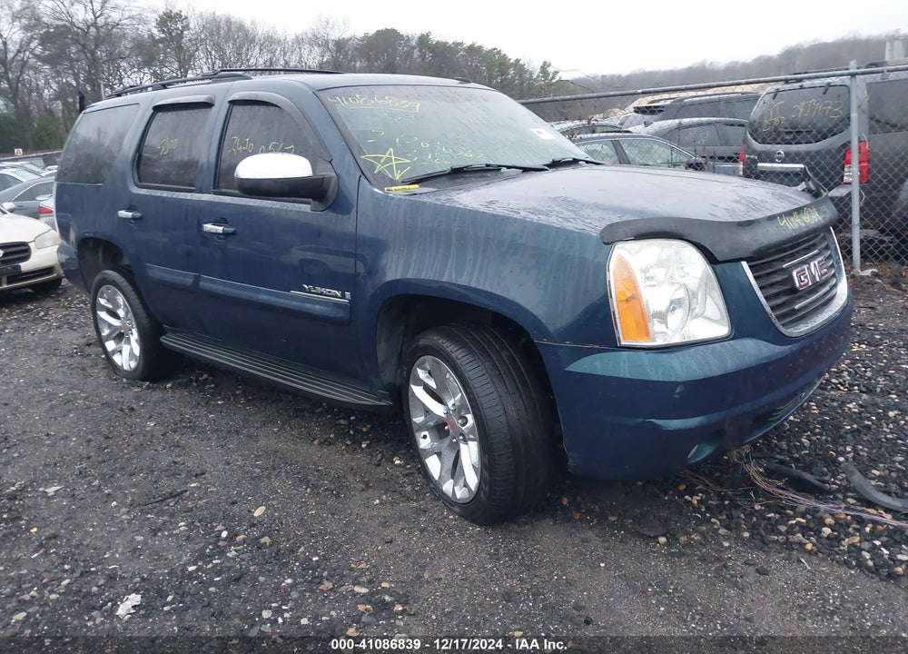 2007 GMC YUKON SLE VIN: 1GKFK13097J145360