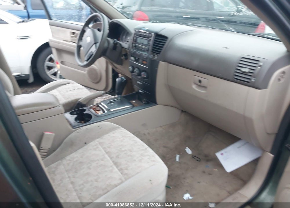 2007 KIA SORENTO LX VIN: KNDJD736975689311