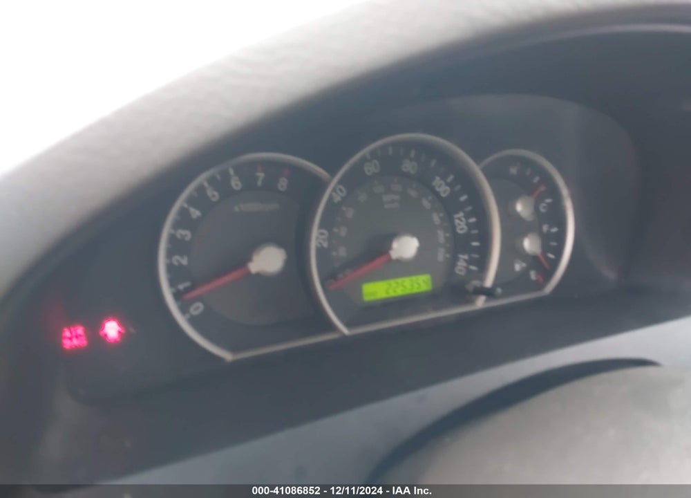 2007 KIA SORENTO LX VIN: KNDJD736975689311