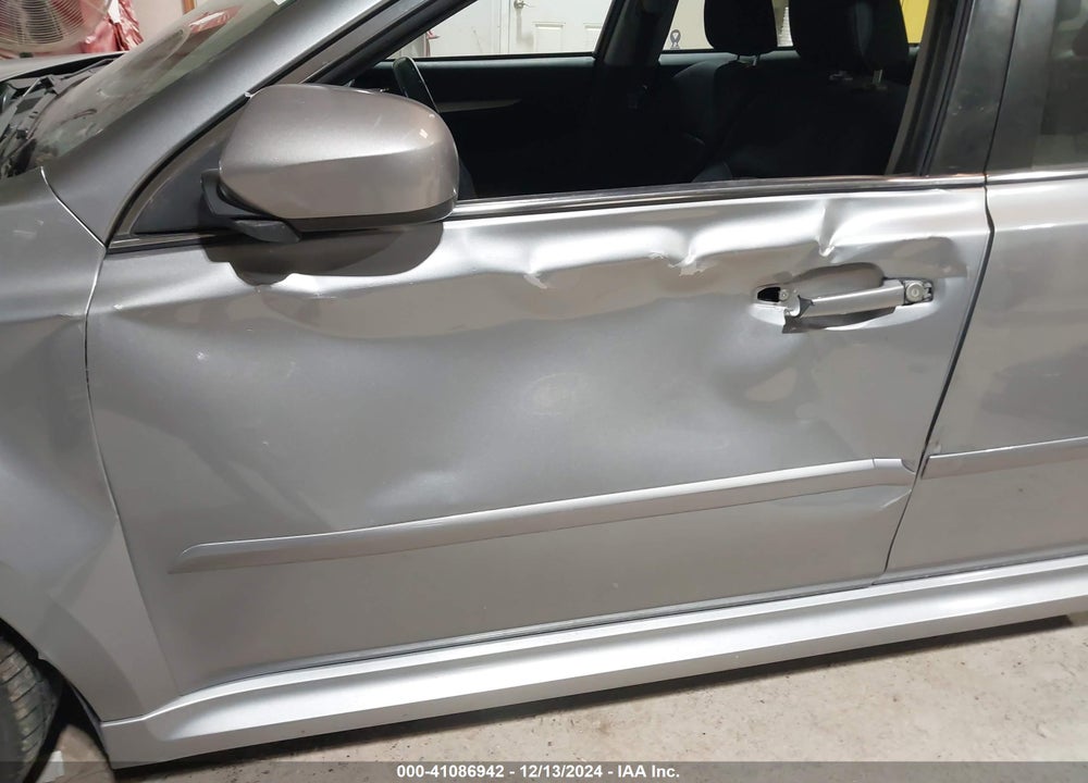 2011 SUBARU LEGACY 2.5I PREMIUM VIN: 4S3BMCC61B3259032