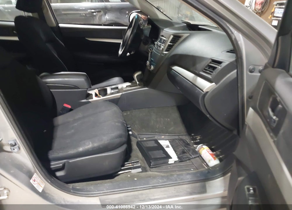 2011 SUBARU LEGACY 2.5I PREMIUM VIN: 4S3BMCC61B3259032