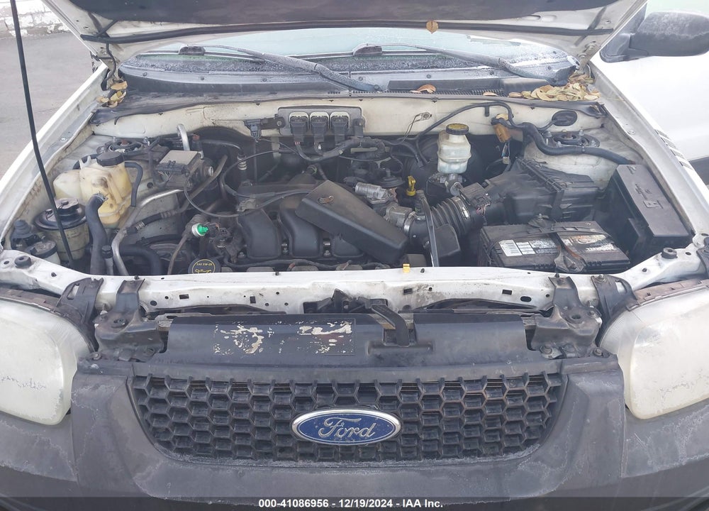 2005 FORD ESCAPE XLT VIN: 1FMCU93195DA05168