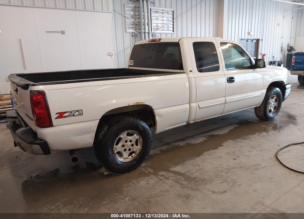 2003 CHEVROLET SILVERADO 1500 LS VIN: 1GCEK19T73E191992