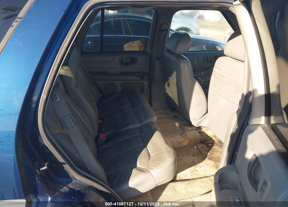 2000 CHEVROLET BLAZER LT VIN: 1GNCS13W8Y2364767