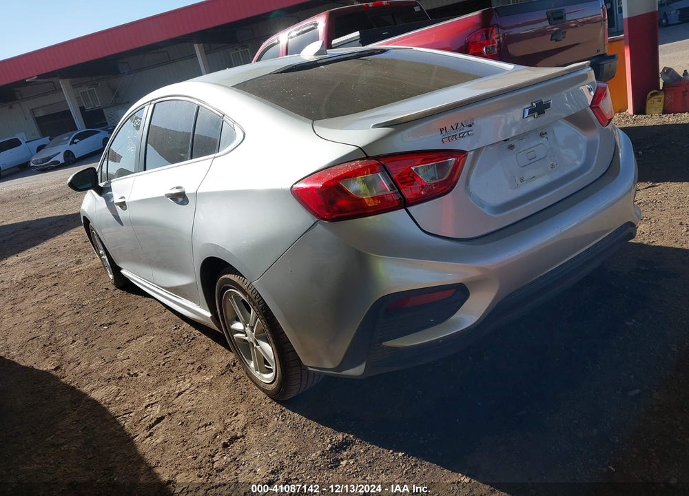 2018 CHEVROLET CRUZE LT AUTO VIN: 1G1BE5SM5J7149075