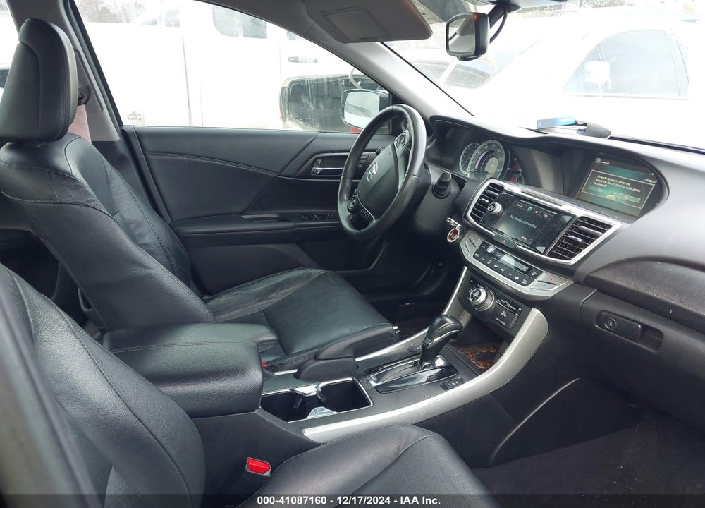 2015 HONDA ACCORD EX-L V-6 VIN: 1HGCR3F8XFA027101