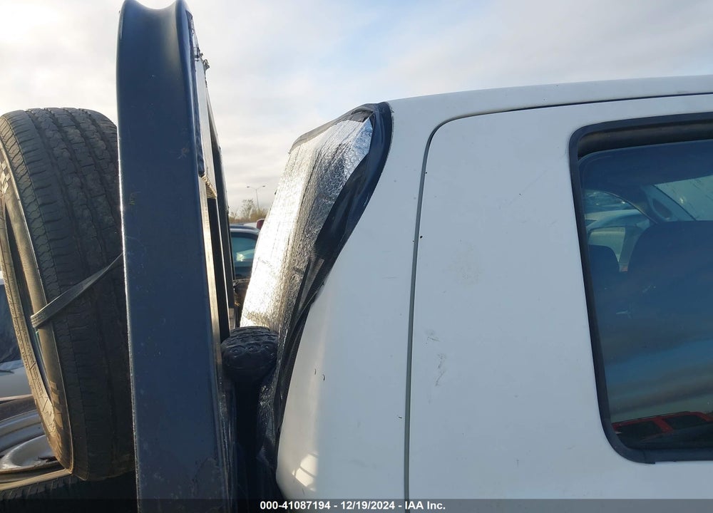 2010 TOYOTA TUNDRA GRADE 4.6L V8 VIN: 5TFUM5F13AX015636