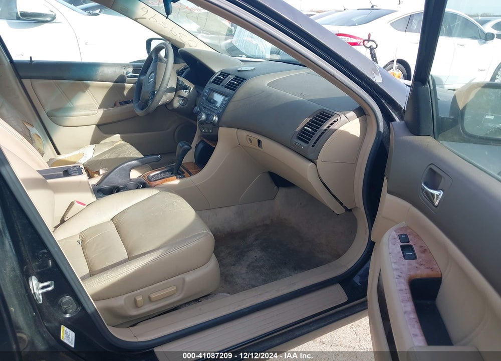 2004 HONDA ACCORD 3.0 EX VIN: 1HGCM66554A039546